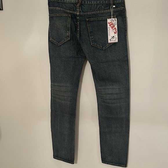 🎈3/$25🎈NWT Men’s Destructed Skinny Jeans 34x30 - Picture 4 of 7